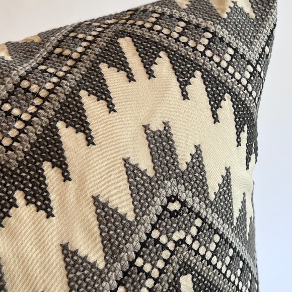 Darien Cross Stitch Pillow Cover Pottery barn 24 x 24 - Picture 2 of 3